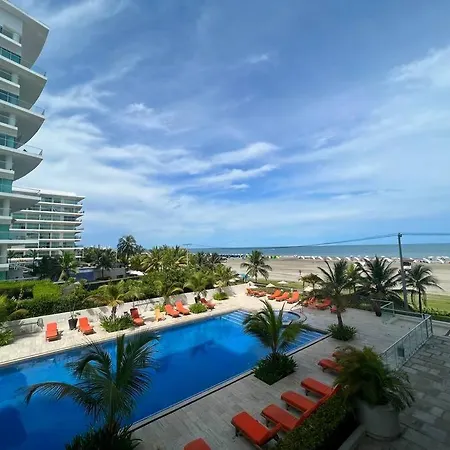 Apartamento Beachfront Luxury *