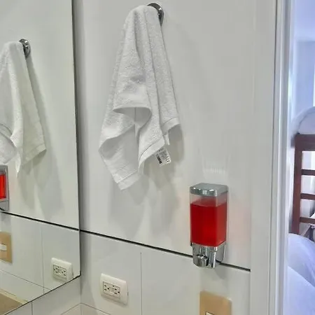 Beachfront Luxury Apartamento *